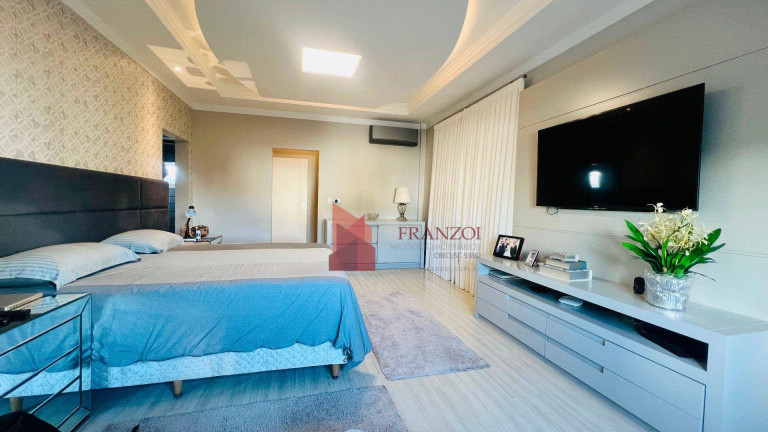 Imagem Casa com 4 Quartos à Venda, 381 m² em Vila Operária - Itajaí