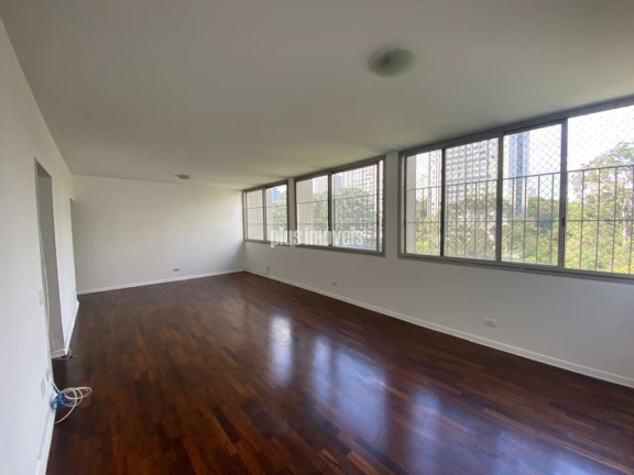 Apartamento com 3 Quartos para Alugar, 140 m² em Morumbi - São Paulo