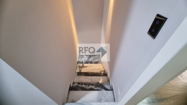 Imagem Casa com 3 Quartos à Venda, 150 m² em Vila Gumercindo - São Paulo