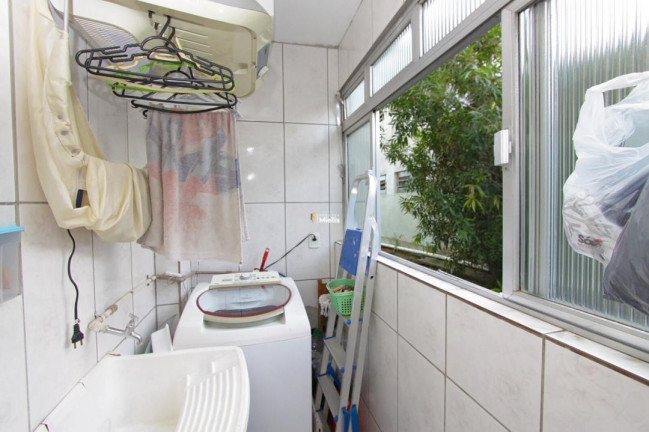 Imagem Imóvel com 2 Quartos à Venda, 54 m² em Camaquã - Porto Alegre