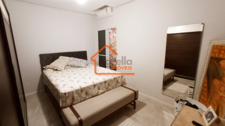 Imagem Casa com 3 Quartos à Venda, 190 m² em Jardim Longatto - Mogi Mirim Imagem Casa com 3 Quartos à Venda, 190 m² em Jardim Longatto - Mogi Mirim