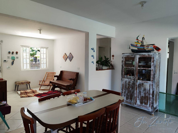 Imagem Casa com 3 Quartos à Venda, 133 m² em Barra Do Saí - Itapoá Imagem Casa com 3 Quartos à Venda, 133 m² em Barra Do Saí - Itapoá
