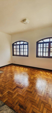 Imagem Casa com 3 Quartos à Venda, 250 m² em Santa Luzia - Bragança Paulista Imagem Casa com 3 Quartos à Venda, 250 m² em Santa Luzia - Bragança Paulista