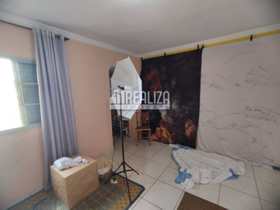 Imagem Sobrado com 4 Quartos à Venda, 138 m² em Parque Das Gameleiras - Uberaba