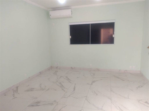 Imagem Casa com 3 Quartos à Venda, 204 m² em Flórida - Praia Grande Imagem Casa com 3 Quartos à Venda, 204 m² em Flórida - Praia Grande