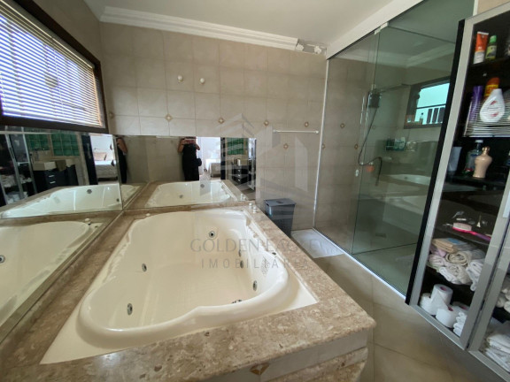 Imagem Casa com 4 Quartos à Venda, 380 m² em São João - Itajaí Imagem Casa com 4 Quartos à Venda, 380 m² em São João - Itajaí