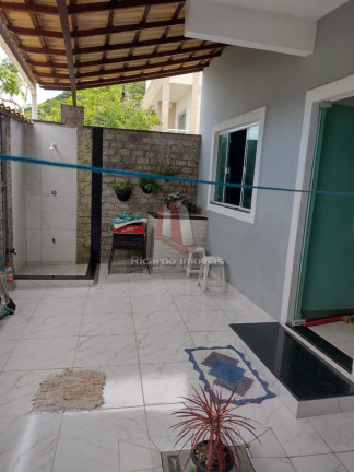 Imagem Casa de Condomínio com 2 Quartos à Venda, 80 m² em Cabo Frio