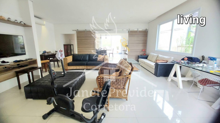 Casa de Condomínio com 2 Quartos à Venda, 266 m² em Alphaville - Barueri