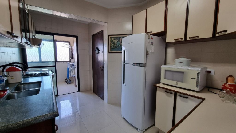 Imagem Apartamento com 2 Quartos à Venda, 107 m² em Astúrias - Guarujá
