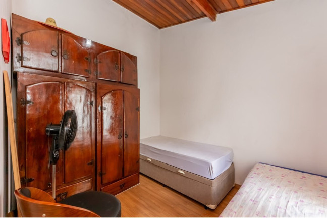 Imagem Casa com 3 Quartos à Venda, 247 m² em Guarapiranga - São Paulo Imagem Casa com 3 Quartos à Venda, 247 m² em Guarapiranga - São Paulo