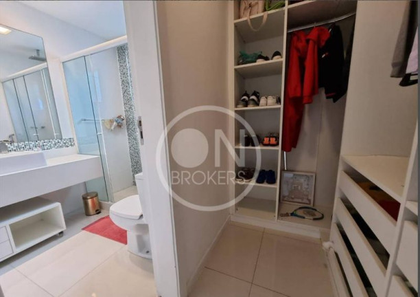 Imagem Casa com 4 Quartos à Venda, 390 m² em Vargem Grande - Rio De Janeiro
