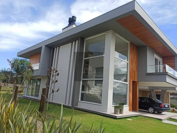 Imagem Apartamento com 6 Quartos à Venda, em Parque Antártica - Capão Da Canoa Imagem Apartamento com 6 Quartos à Venda, em Parque Antártica - Capão Da Canoa