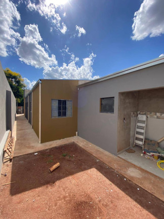 Imagem Casa com 2 Quartos à Venda, 125 m² em Jardim Ypê - Botucatu Imagem Casa com 2 Quartos à Venda, 125 m² em Jardim Ypê - Botucatu