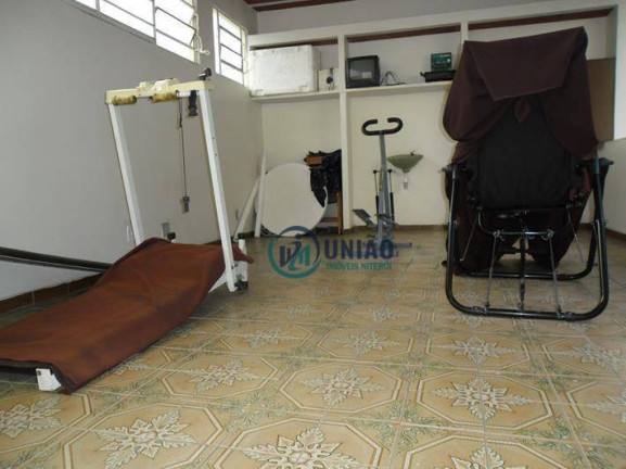 Imagem Casa com 3 Quartos à Venda, 220 m² em Santa Rosa - Niterói Imagem Casa com 3 Quartos à Venda, 220 m² em Santa Rosa - Niterói