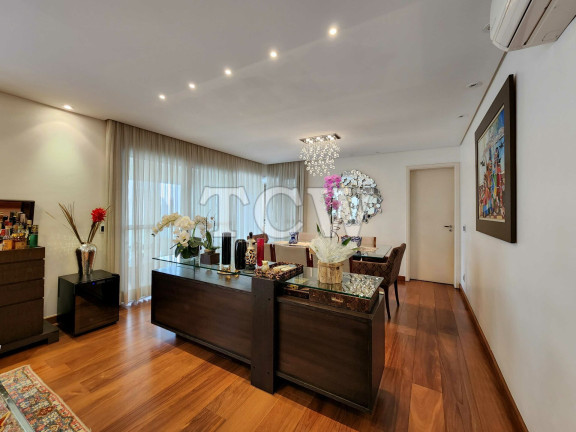 Imagem Apartamento com 4 Quartos à Venda, 210 m² em Vila Olímpia - São Paulo
