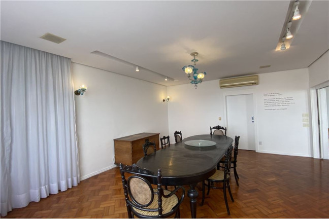 Imagem Apartamento com 2 Quartos para Alugar, 218 m² em Copacabana - Rio De Janeiro Imagem Apartamento com 2 Quartos para Alugar, 218 m² em Copacabana - Rio De Janeiro