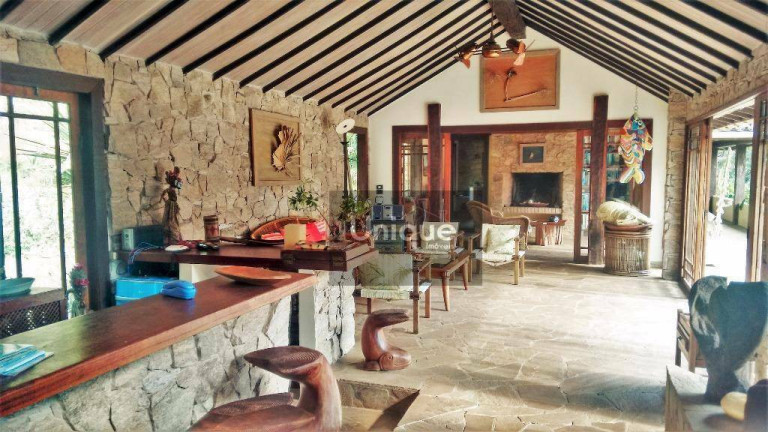 Imagem Casa com 5 Quartos à Venda, 500 m² em Ferradura - Armação Dos Búzios Imagem Casa com 5 Quartos à Venda, 500 m² em Ferradura - Armação Dos Búzios