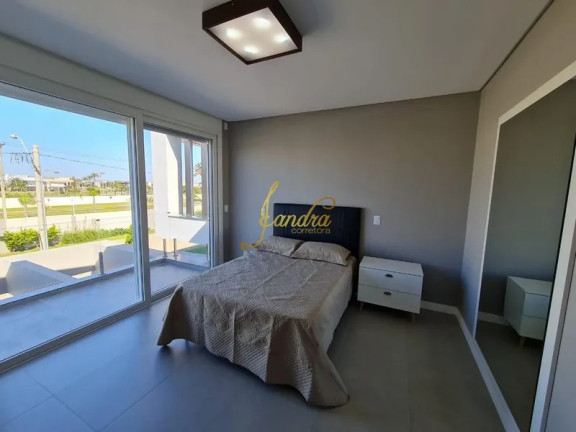 Imagem Casa de Condomínio com 5 Quartos à Venda, 390 m² em Centro - Xangri-la