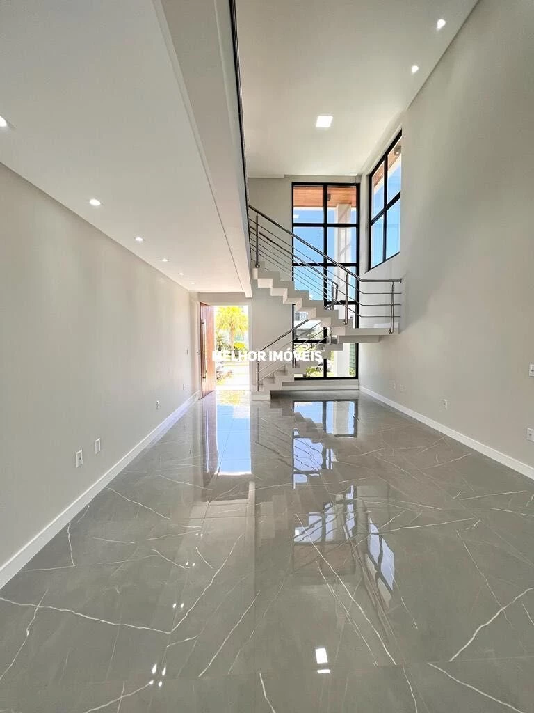 Imagem Casa com 4 Quartos à Venda, 265 m² em Santa Regina - Camboriú