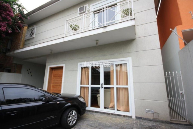 Imagem Casa com 5 Quartos à Venda, 250 m² em Jardim Paulista - São Paulo