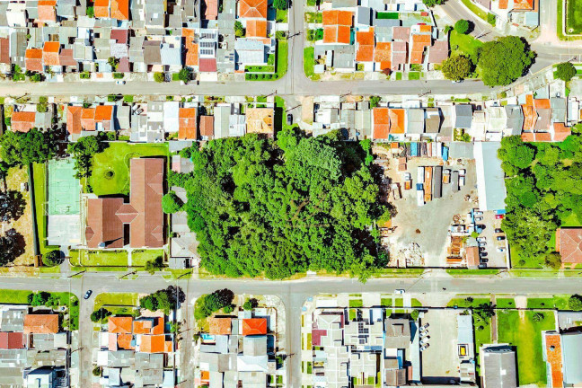 Imagem Terreno à Venda, 2.189 m² em Pinheirinho - Curitiba