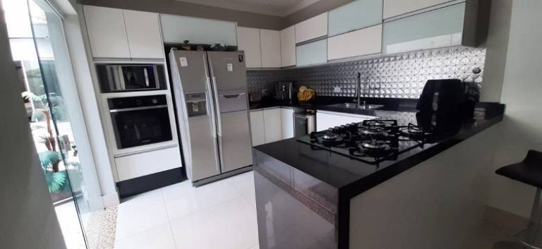 Imagem Sobrado com 3 Quartos à Venda, 270 m² em Tatuapé - São Paulo Imagem Sobrado com 3 Quartos à Venda, 270 m² em Tatuapé - São Paulo