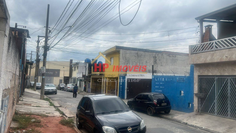 Casa com 6 Quartos à Venda, 272 m² em Padroeira - Osasco