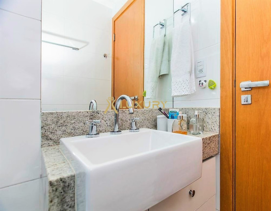 Imagem Imóvel com 3 Quartos à Venda, 85 m² em Santo Antônio - Belo Horizonte