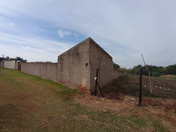 Chácara à Venda, 1.120 m² em Arapongas