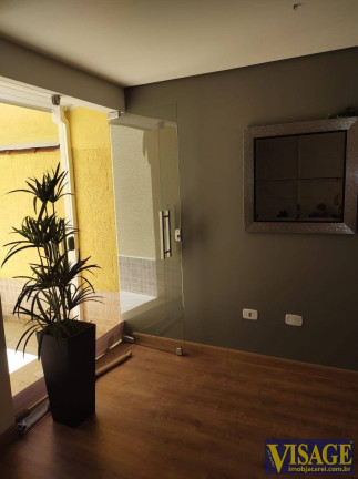 Imagem Casa com 4 Quartos à Venda, em Pq. California - Jacareí Imagem Casa com 4 Quartos à Venda, em Pq. California - Jacareí