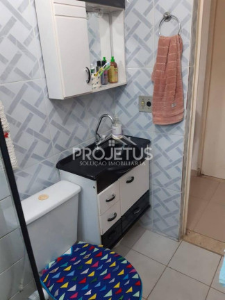 Imagem Apartamento com 2 Quartos à Venda, 40 m² em Jardim Mirna - Taboão Da Serra