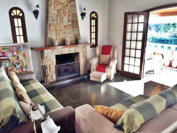 Imagem Casa com 4 Quartos à Venda, 500 m² em Comary - Teresópolis Imagem Casa com 4 Quartos à Venda, 500 m² em Comary - Teresópolis