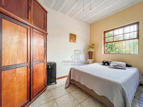 Imagem Casa com 3 Quartos à Venda, 110 m² em Bom Retiro - Teresópolis