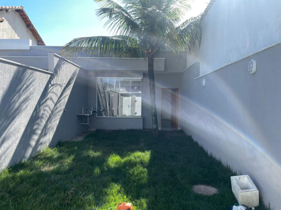 Imagem Casa com 2 Quartos à Venda,  em Pedra De Guaratiba - Rio De Janeiro