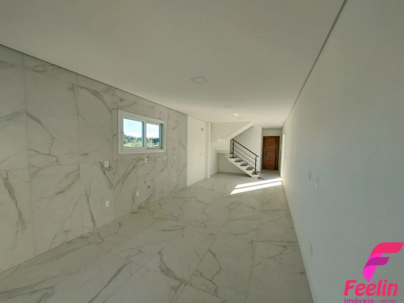 Imagem Casa com 3 Quartos à Venda, 131 m² em Campeche - Florianópolis Imagem Casa com 3 Quartos à Venda, 131 m² em Campeche - Florianópolis