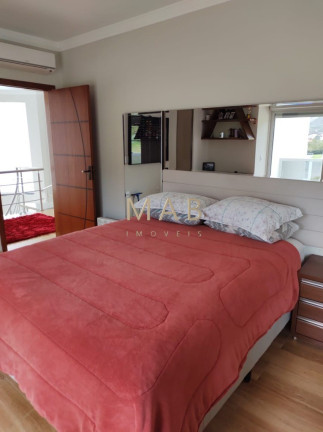 Imagem Casa com 5 Quartos à Venda, 424 m² em Ingleses - Florianópolis Imagem Casa com 5 Quartos à Venda, 424 m² em Ingleses - Florianópolis