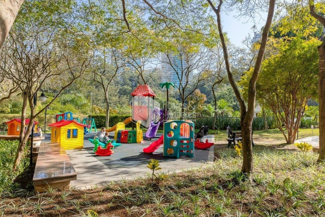 Imagem Imóvel com 4 Quartos à Venda, 305 m² em Panamby - São Paulo Imagem Imóvel com 4 Quartos à Venda, 305 m² em Panamby - São Paulo