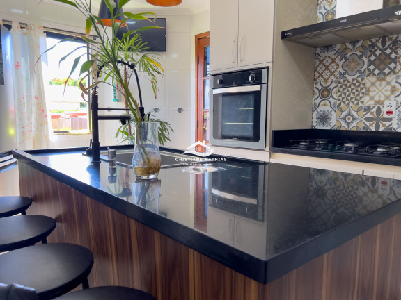 Imagem Casa com 4 Quartos à Venda, 220 m² em Jardim Atlântico Leste (itaipuaçu) - Maricá Imagem Casa com 4 Quartos à Venda, 220 m² em Jardim Atlântico Leste (itaipuaçu) - Maricá