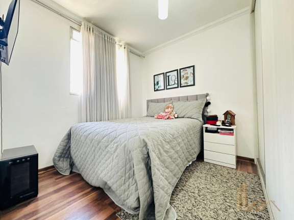 Imagem Apartamento com 3 Quartos à Venda, 60 m² em Itapoã - Belo Horizonte