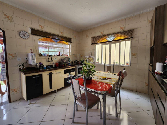 Imagem Casa com 5 Quartos à Venda, 300 m² em Centro - Mairiporã