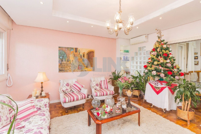 Imagem Casa com 3 Quartos à Venda, 290 m² em Jardim Europa - Porto Alegre Imagem Casa com 3 Quartos à Venda, 290 m² em Jardim Europa - Porto Alegre