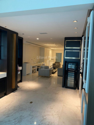 Imagem Apartamento com 3 Quartos à Venda, 230 m² em Fazenda - Itajaí Imagem Apartamento com 3 Quartos à Venda, 230 m² em Fazenda - Itajaí