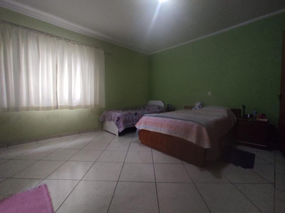 Imagem Casa com 3 Quartos à Venda, 237 m² em Jardim - Santo André
