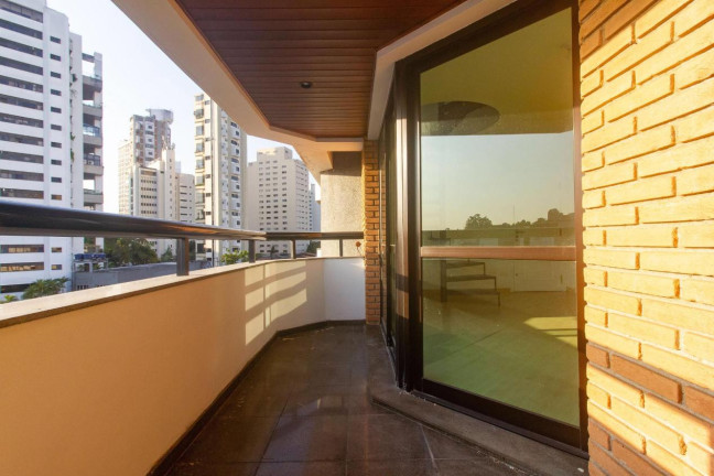 Imagem Apartamento com 3 Quartos à Venda, 210 m² em Real Parque - São Paulo