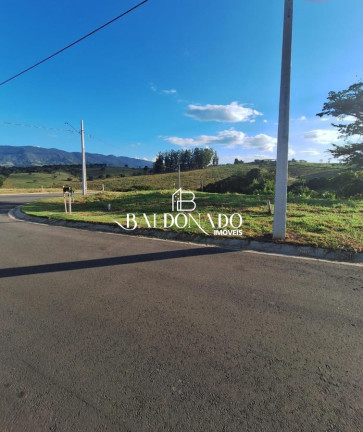 Terreno à Venda, 350 m² em Centro - Extrema