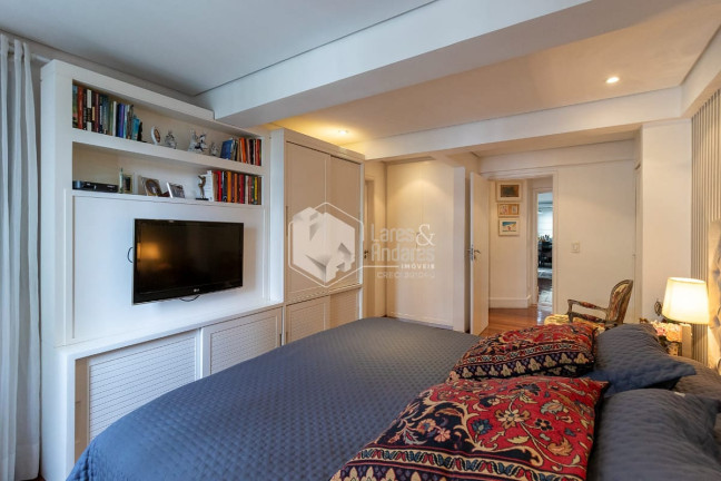 Imagem Apartamento com 3 Quartos à Venda, 190 m² em Aclimação - São Paulo Imagem Apartamento com 3 Quartos à Venda, 190 m² em Aclimação - São Paulo