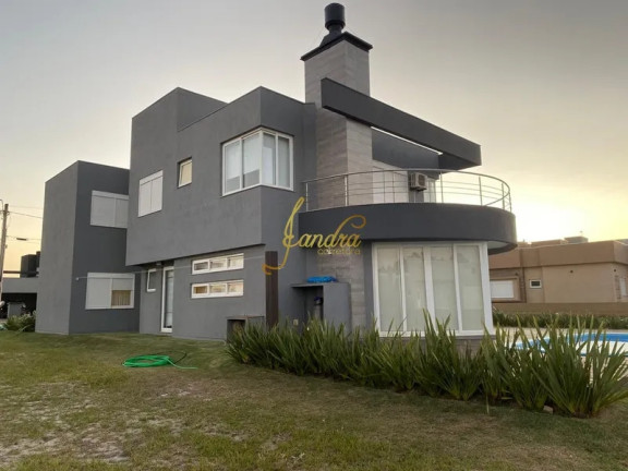Imagem Casa de Condomínio com 4 Quartos à Venda, 320 m² em Rainha Do Mar - Xangri-la