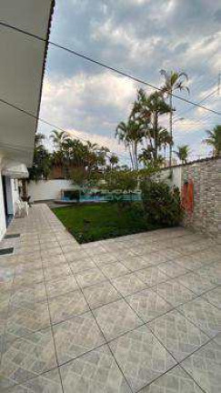 Imagem Casa com 4 Quartos à Venda, 332 m² em Flórida - Praia Grande Imagem Casa com 4 Quartos à Venda, 332 m² em Flórida - Praia Grande
