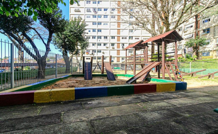 Imagem Apartamento com 2 Quartos à Venda, 56 m² em Azenha - Porto Alegre