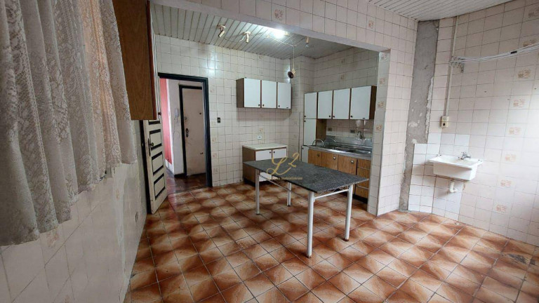 Imagem Apartamento com 3 Quartos à Venda, 120 m² em Centro - Curitiba
